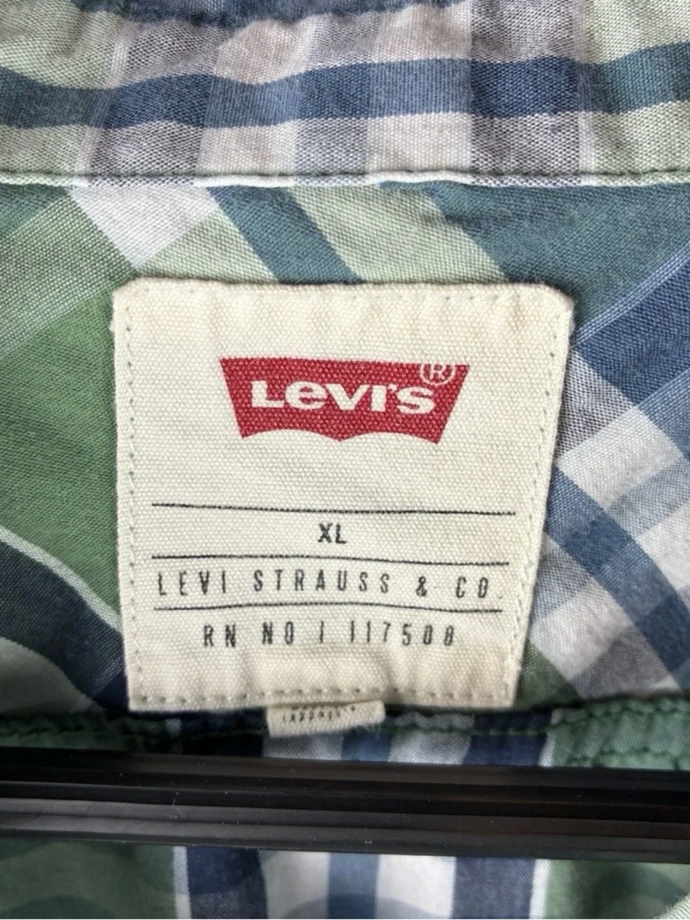 Levi's Mens Plaid Shirt XL Casual Short Sleeve Button Up Green Navy Blue White